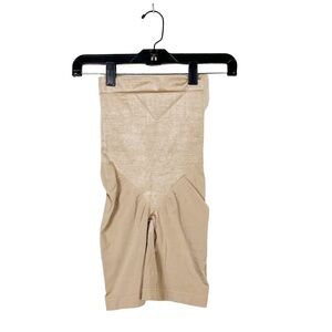 Maidenform Sweet Nothings Girdle Shaper Shorts 
Size S